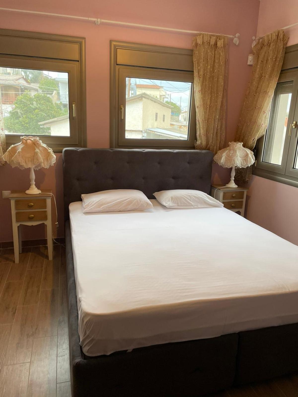 Seaside Boutique Villa Волос Екстериор снимка